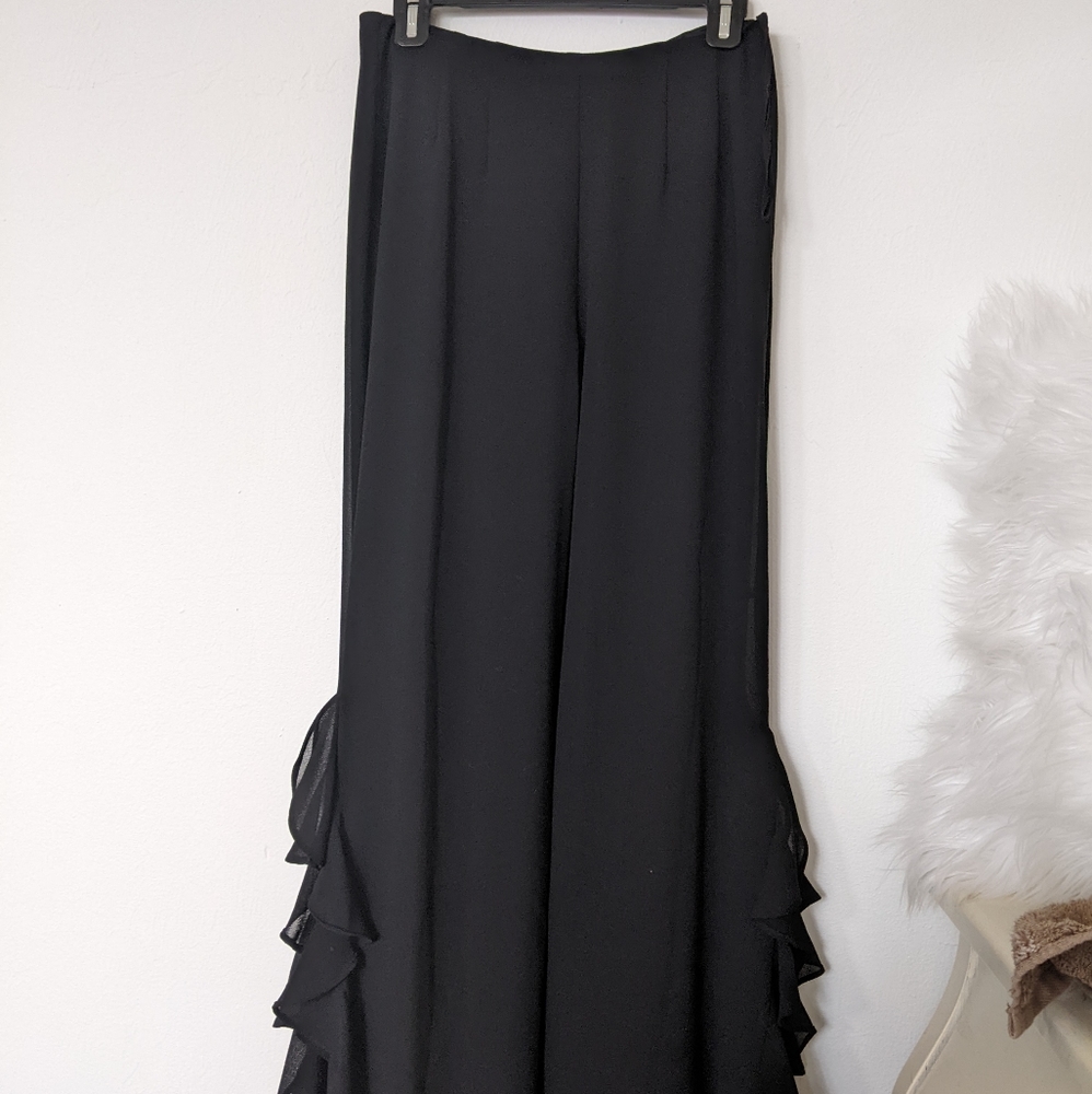 Studio I Ruffle bottom Pants Black size 6 - Picture 7 of 10
